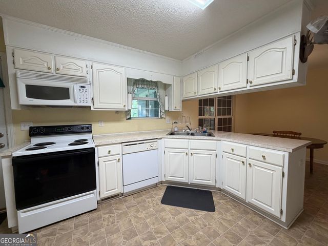 1485 Bettis Academy Road, Trenton, SC 29847