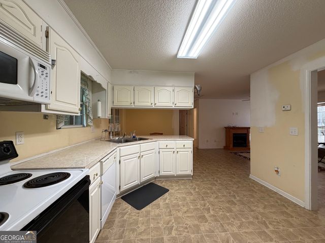 1485 Bettis Academy Road, Trenton, SC 29847
