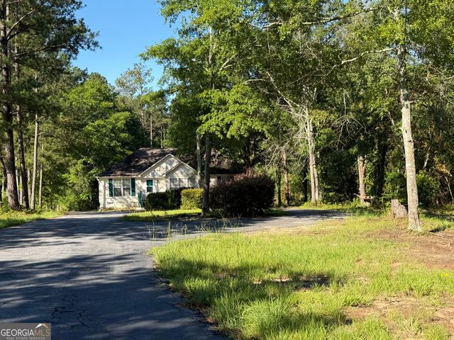 1485 Bettis Academy Road, Trenton, SC 29847