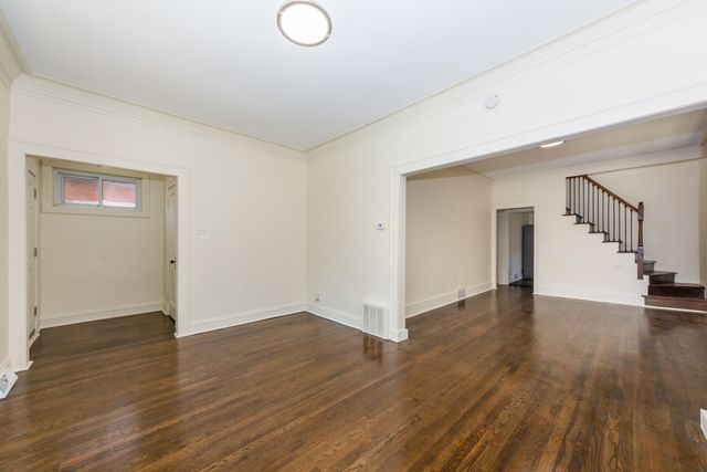 56 W 76th Street, Chicago, IL 60620