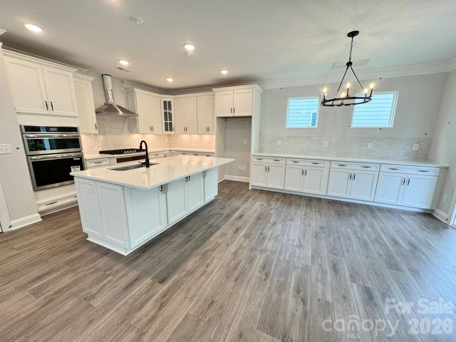 13127 Foxberry Road, Charlotte, NC 28213