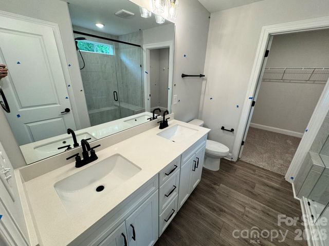 13127 Foxberry Road, Charlotte, NC 28213