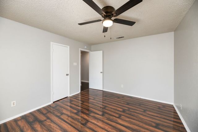 8013 Emerald Hills Way, North Richland Hills, TX 76180