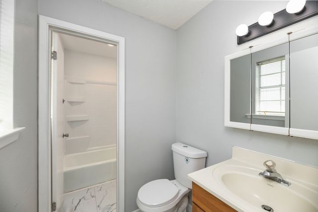 8013 Emerald Hills Way, North Richland Hills, TX 76180