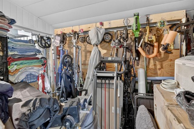 6717 Farragut, Hollywood, FL 33024