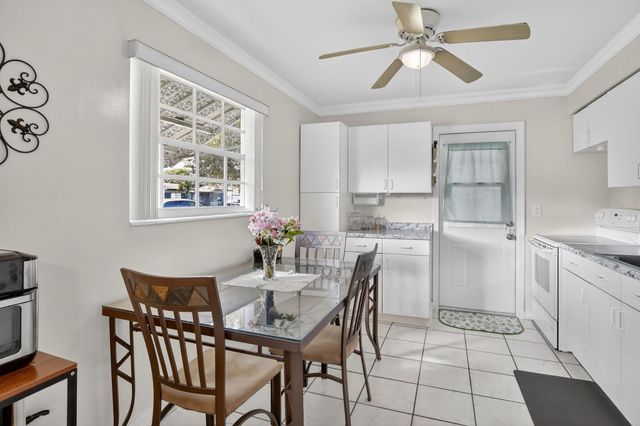 6717 Farragut, Hollywood, FL 33024