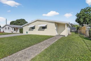 6717 Farragut, Hollywood, FL 33024