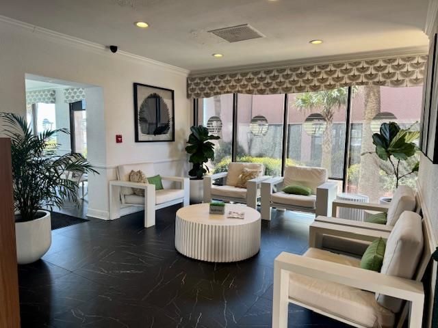 2406 N Ocean Blvd Unit 1104, Myrtle Beach, SC 29577