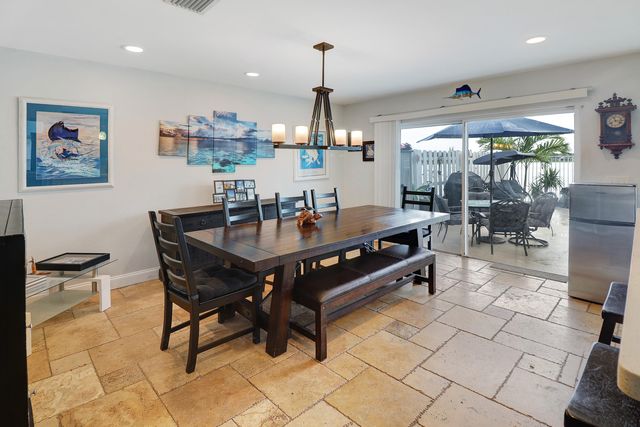 5220 NW 53rd Avenue, Coconut Creek, FL 33073