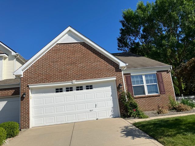 3352 Eaton Mews Court, Greenwood, IN 46143