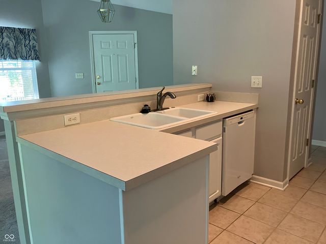 3352 Eaton Mews Court, Greenwood, IN 46143
