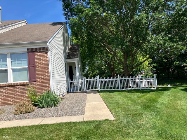 3352 Eaton Mews Court, Greenwood, IN 46143