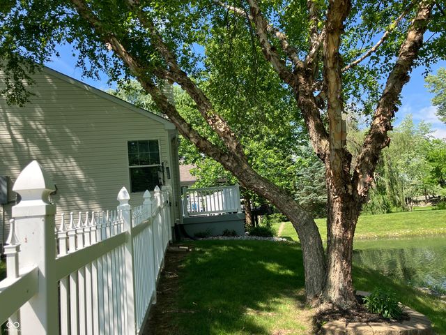 3352 Eaton Mews Court, Greenwood, IN 46143
