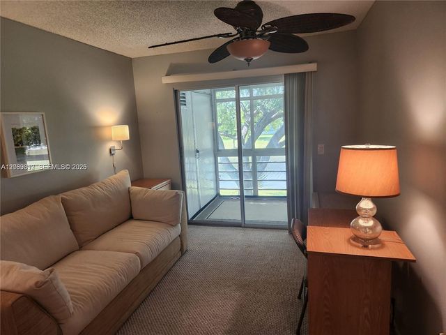 524 Tilford X 524, Deerfield Beach, FL 33442
