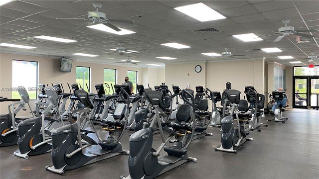 524 Tilford X 524, Deerfield Beach, FL 33442