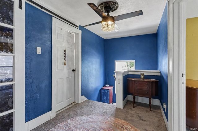 1009 E Ewing Avenue, South Bend, IN 46613