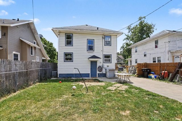 1009 E Ewing Avenue, South Bend, IN 46613