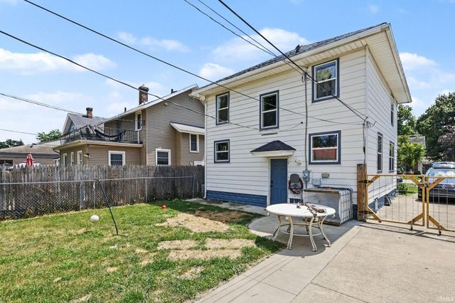 1009 E Ewing Avenue, South Bend, IN 46613