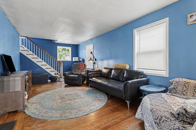 1009 E Ewing Avenue, South Bend, IN 46613