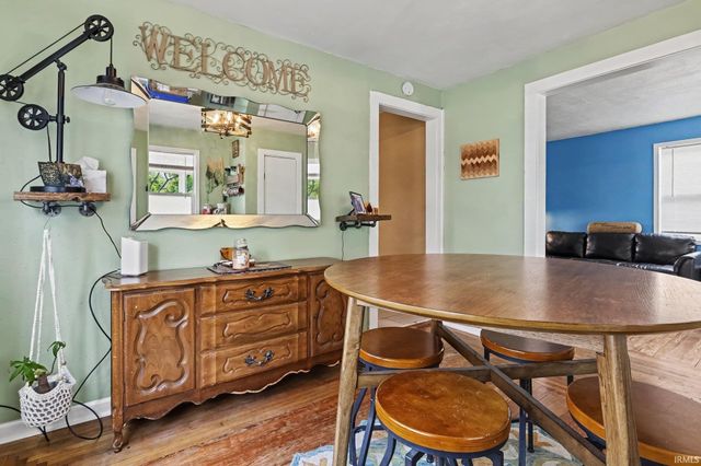 1009 E Ewing Avenue, South Bend, IN 46613
