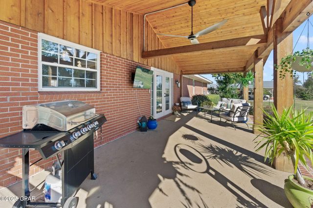 3368 Bevia Road, Marianna, FL 32446