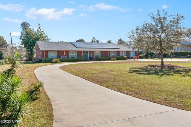 3368 Bevia Road, Marianna, FL 32446