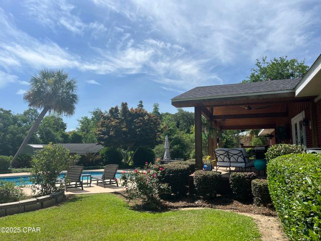 3368 Bevia Road, Marianna, FL 32446