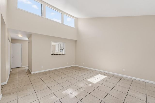 2104 Sharon Way, Modesto, CA 95350