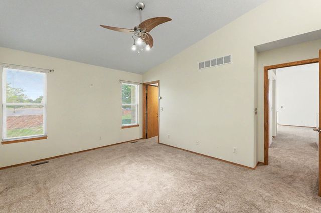 632 N Cedar Downs Ct, Wichita, KS 67235