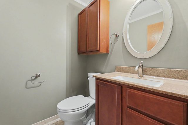 632 N Cedar Downs Ct, Wichita, KS 67235