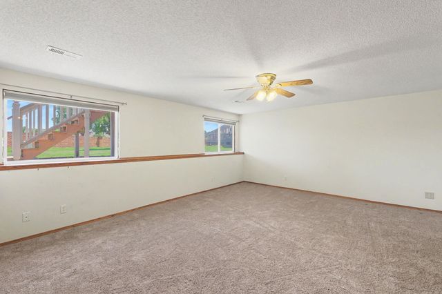 632 N Cedar Downs Ct, Wichita, KS 67235