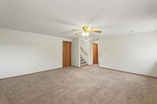 632 N Cedar Downs Ct, Wichita, KS 67235