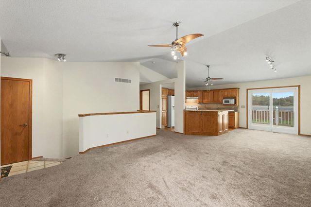 632 N Cedar Downs Ct, Wichita, KS 67235