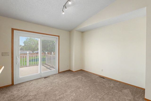 632 N Cedar Downs Ct, Wichita, KS 67235