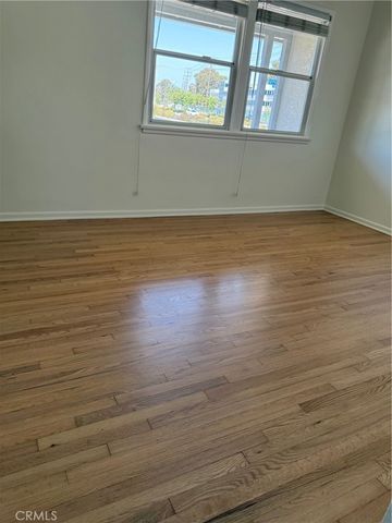 5254 127th Street, Hawthorne, CA 90250