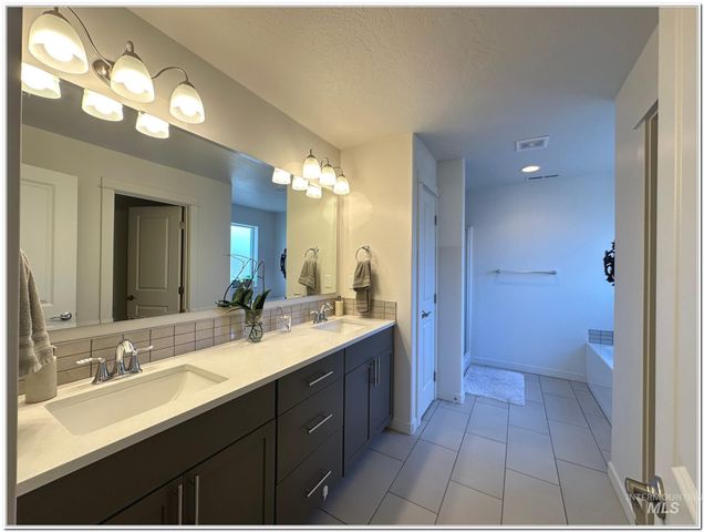 9687 W Arnold Rd., Boise, ID 83714