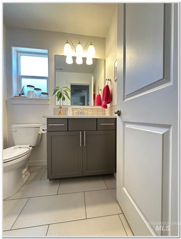 9687 W Arnold Rd., Boise, ID 83714