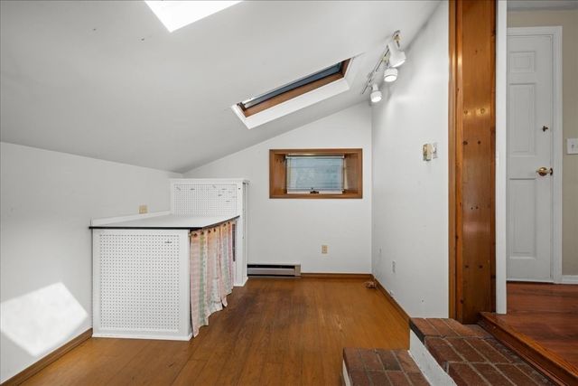 6 Jackie Dr, Millbury, MA 01527