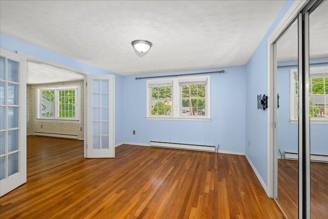 6 Jackie Dr, Millbury, MA 01527