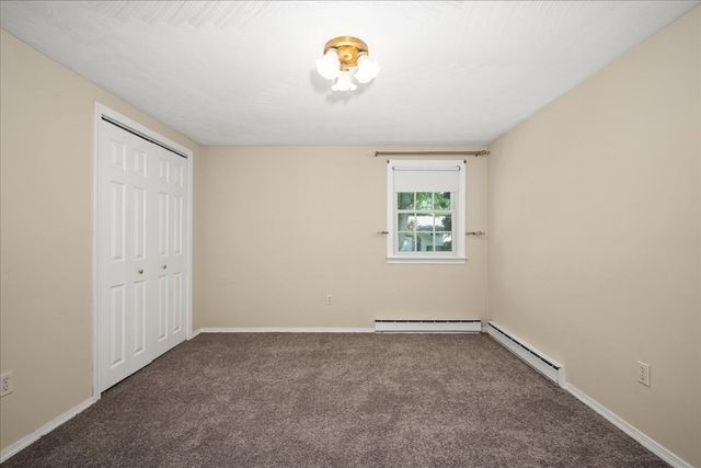 6 Jackie Dr, Millbury, MA 01527