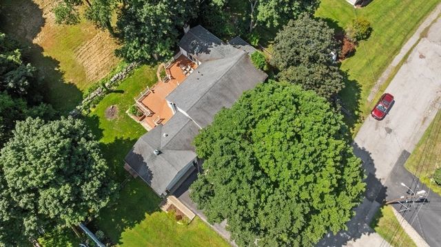 6 Jackie Dr, Millbury, MA 01527