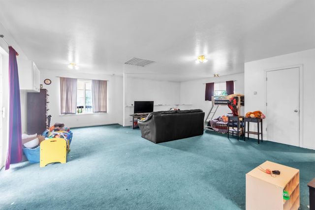 6210 Pine Needle Ln, Placerville, CA 95667