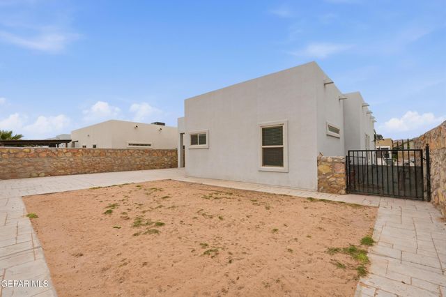 774 OVINGTON Road, El Paso, TX 79928