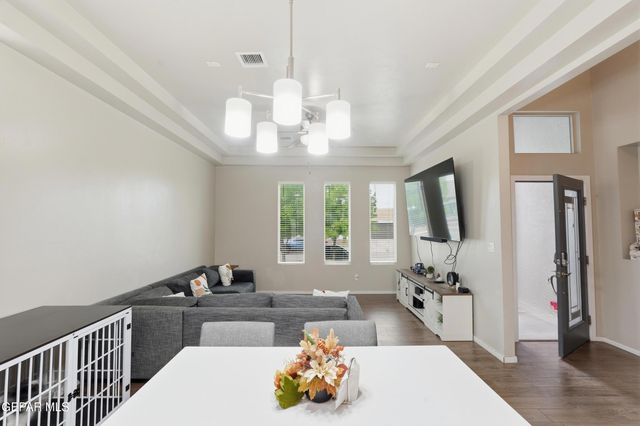 774 OVINGTON Road, El Paso, TX 79928