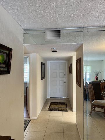 12950 SW 13th Street 211d, Pembroke Pines, FL 33027