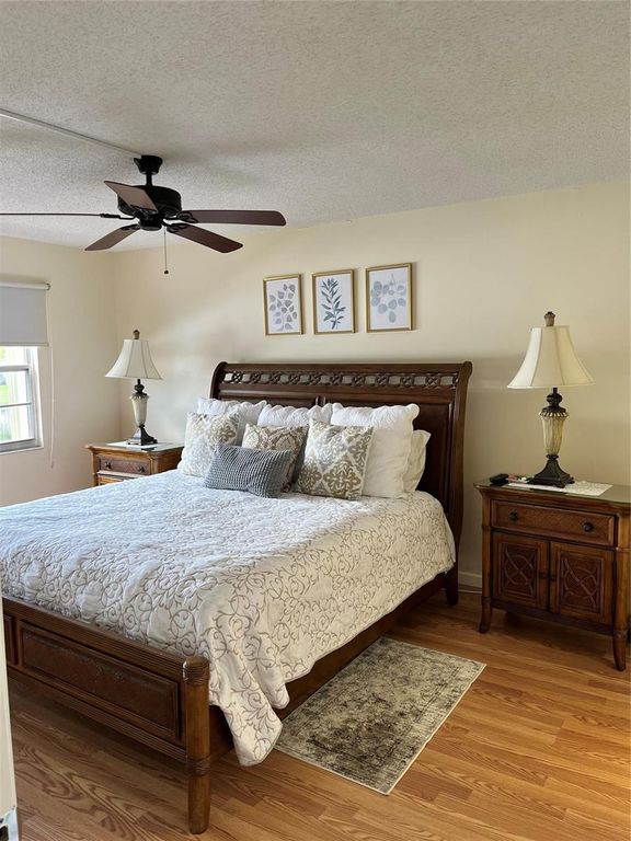 12950 SW 13th Street 211d, Pembroke Pines, FL 33027
