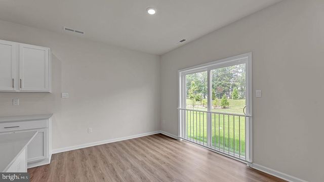 7 DAHLIA CT, Bayville, NJ 08721