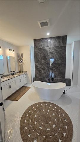 385 Paulcrest AVE, Lehigh Acres, FL 33974