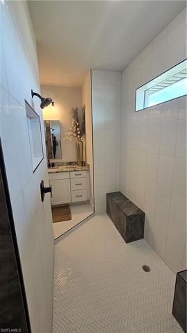 385 Paulcrest AVE, Lehigh Acres, FL 33974