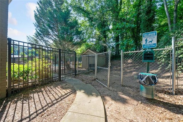 3048 Briarcliff NE Road 9, Atlanta, GA 30329
